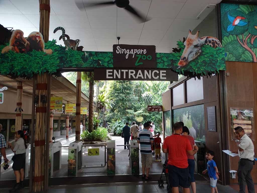 Entrnace to Singapore Zoo