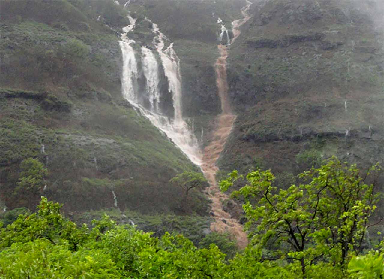 Waterfall at Tel Bhaila, Tamhini